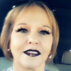 Meet your Posher, Gayla